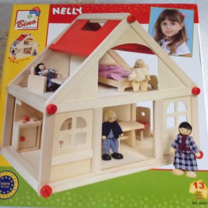 Domeček pro panenky NELLY