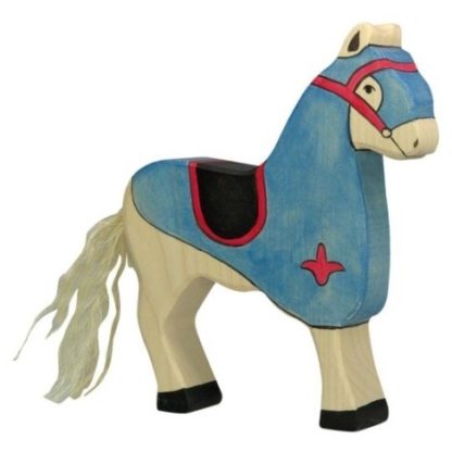 Modrý turnajový kůň – vyřezávaná dřevěná figurka (Holztiger)