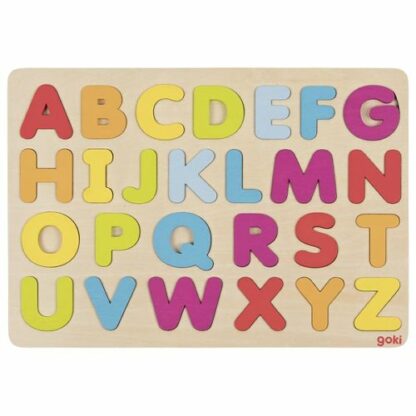 Dřevěné vkládací puzzle – abeceda, 26 dílů (Goki)